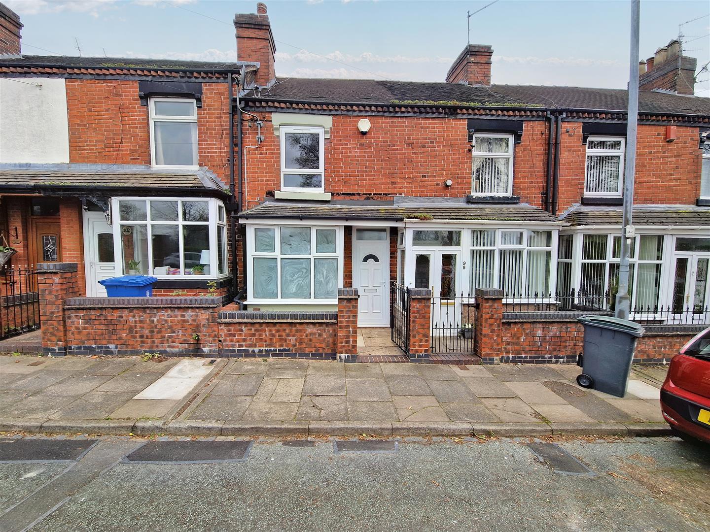 3 Bedroom Property To Let in StokeOnTrent £650 PCM